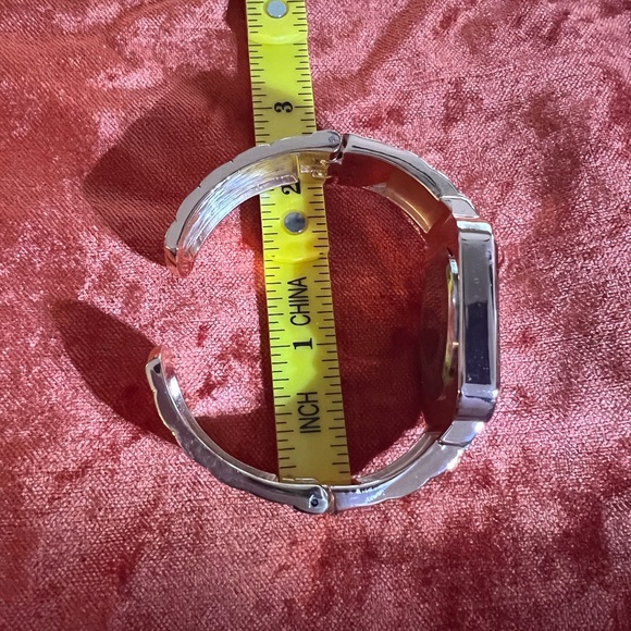 🌼Strada Watch - Picture 7 of 10